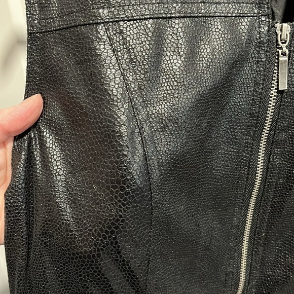 Pebbled Faux Leather Mini Dress Size Large Black - Picture 6 of 7